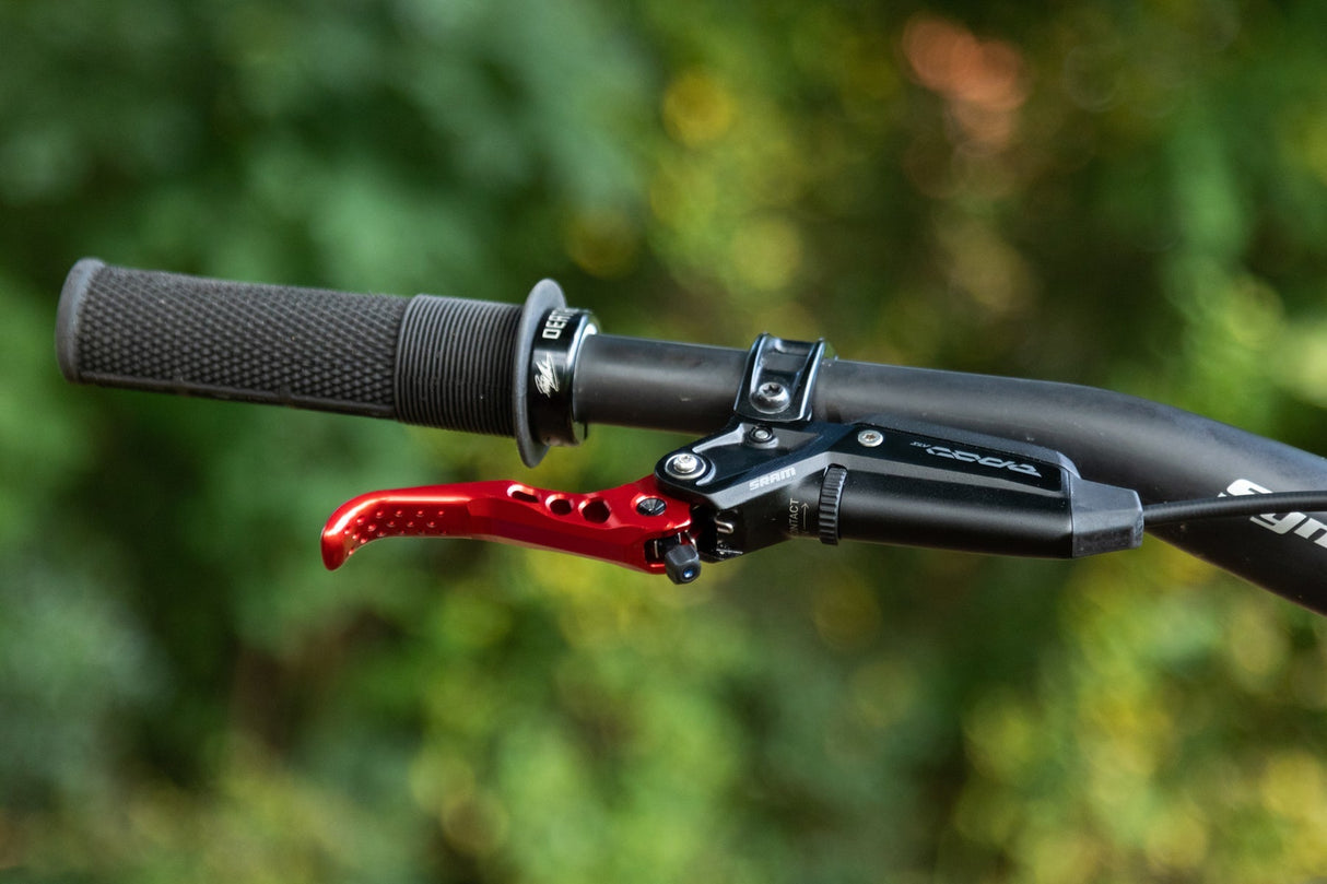OAK Components SR Brake Lever Blade 2 Piece Kit - SRAM - Red - The Lost Co. - OAK Components - 28 - 000 - A01 - E03 - 4262418012013 -
